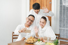 Masih Pandemi, Yuk Rayakan...