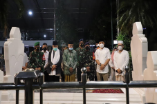 Pantau Takbiran dan...