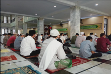 Sekitar 10 Ribu Jamaah...