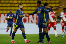 Memphis Depay Ajukan...
