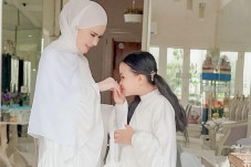 Beda dari yang Lain,...