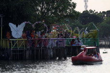 Wisata Situ Cipondoh...