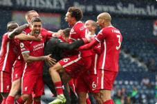 Becker Penyelamat, Liverpool...