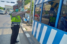Pos Polisi Lalu Lintas...