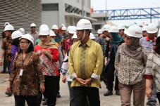 Dukung Pemerintah, Sinar...