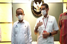 Buka Peluang Usaha,...