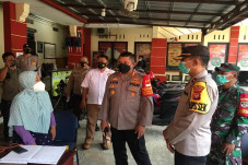 Polres Metro Jakarta...