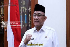 Senandung Puisi Hari...