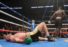 Deontay Wilder Tolak...