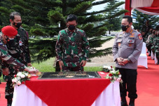 Permudah Akses Informasi,...