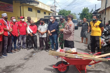 Peduli Kebersihan di...