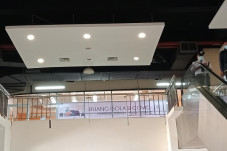 Penumpang Bus di Terminal...