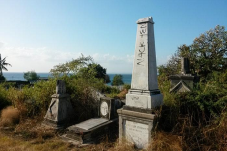 Puluhan Tugu Itu Bercerita...