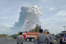 Kebakaran Kilang Balongan...