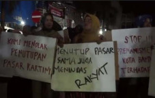 Pemindahan Pedagang...