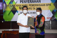 Pemkab Sumenep Kembali...