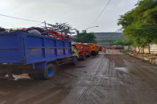 Gunungan Sampah Lebaran...
