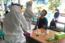 Penularannya Menggila,...