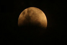 Gerhana Bulan Total,...