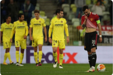 Lewat Drama Adu Penalti...