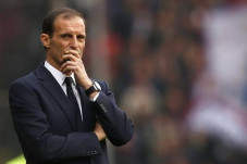 Pirlo Siap Dipecat,...