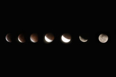 BNPB Sebut Gerhana Bulan...