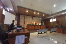Dituntut 5 Bulan, Habib...