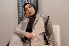 Melly Goeslaw Ciptakan...