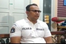 Ibu Ustadz Jefri Al...