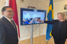 Difasilitasi KBRI Stockholm,...