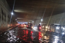 Hujan Deras Underpass...