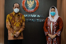 Yenny Wahid Berharap...