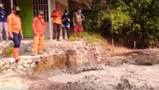 Cirebon Gempar, Kawah...
