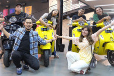 Crazy Rich Malang Gilang...