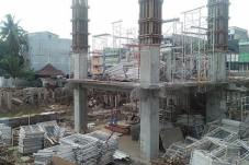 3 Tahun Mangkrak, Proyek...