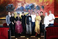 Reino Barack Elus Perut...