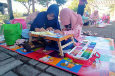 Gelar Lomba Mewarnai,...