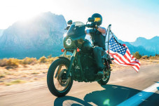 Perjalanan Harley-Davidson,...