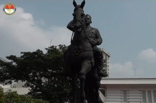 Cerita di Balik Patung...