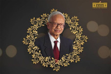 Profil Mochtar Kusumaatmadja,...