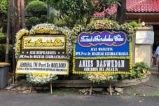 Karangan Bunga Moeldoko...