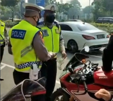 Ducati Ditilang karena...