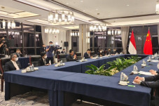 Indonesia dan China...
