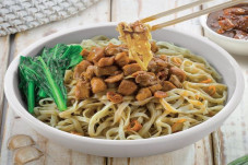 Bisnis Kuliner Tak Lekang...