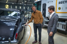 Saingi Elon Musk, David...