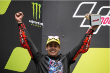 Jeremy Alcoba Raih Podium,...