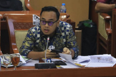 DPR Soroti Anggaran...