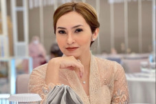2 Artis Ini Diminta...