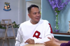 Kalina Tinggalkan Rumah,...