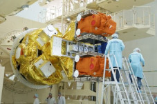 Pakai Satelit Canggih...